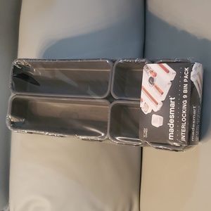9 interlocking bins pack NWT